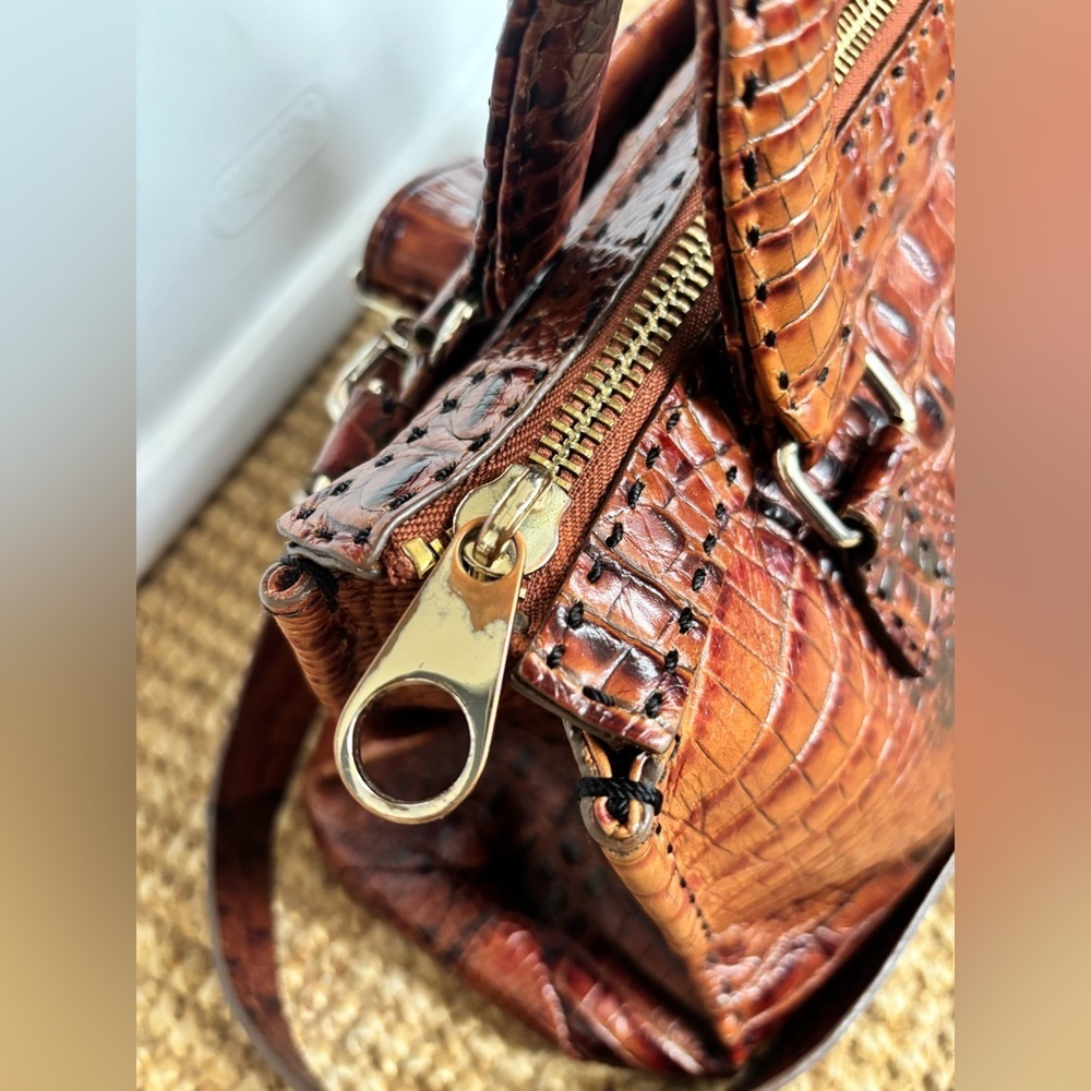 RARE Vintage Ted Baker Brown 100% Leather Crocodile Embossed Bag - Picture 8 of 16